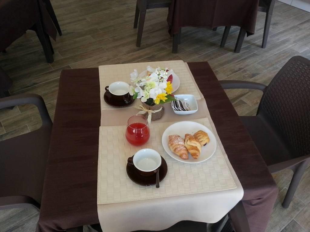 Chrismare Hotel มาซเซโอ ภายนอก รูปภาพ