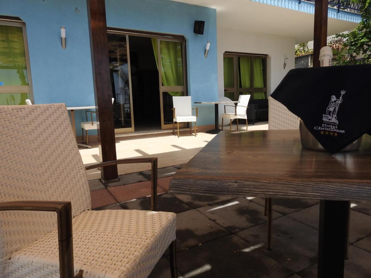 Chrismare Hotel มาซเซโอ ภายนอก รูปภาพ